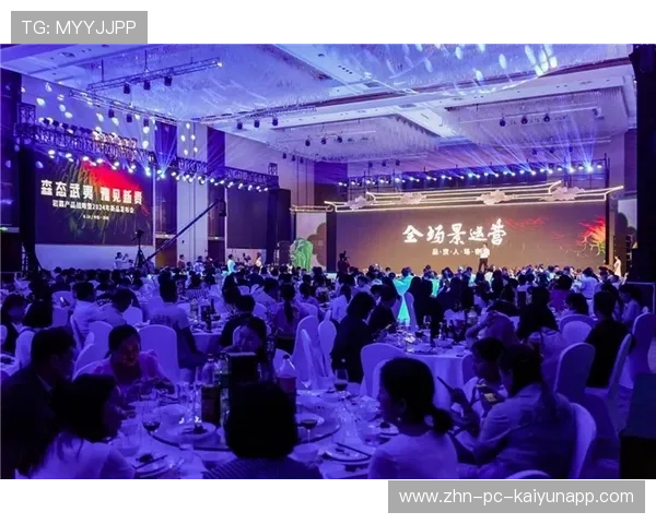 曼联迈出新战略！深化英格兰低级别联赛合作引领青训新风潮